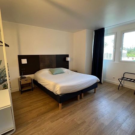 Hotel Abbaye Du Golf De Lesigny Екстер'єр фото
