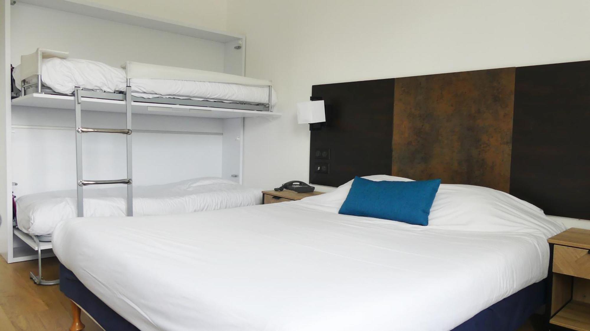 Hotel Abbaye Du Golf De Lesigny Екстер'єр фото